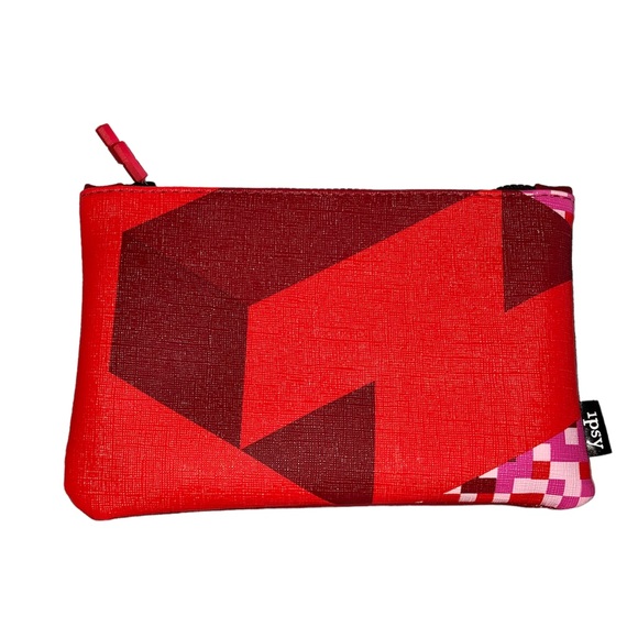 Ipsy Tetris collaboration red makeup bag - Picture 4 of 4